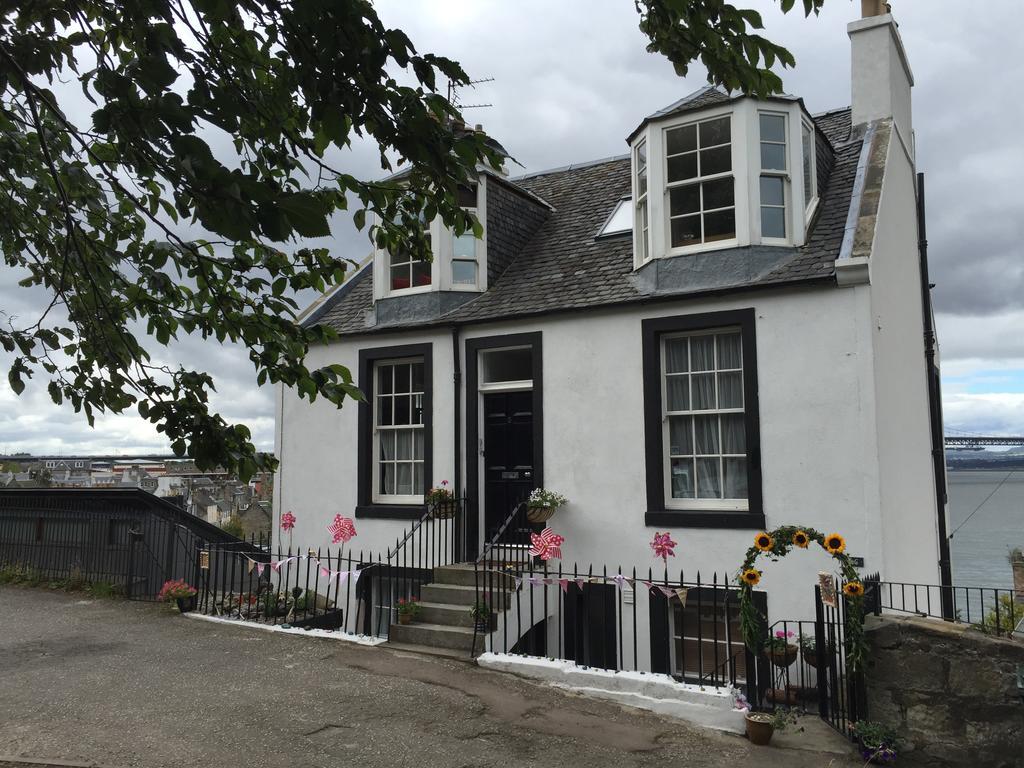 Forth Reflections Self Catering South Queensferry Екстериор снимка