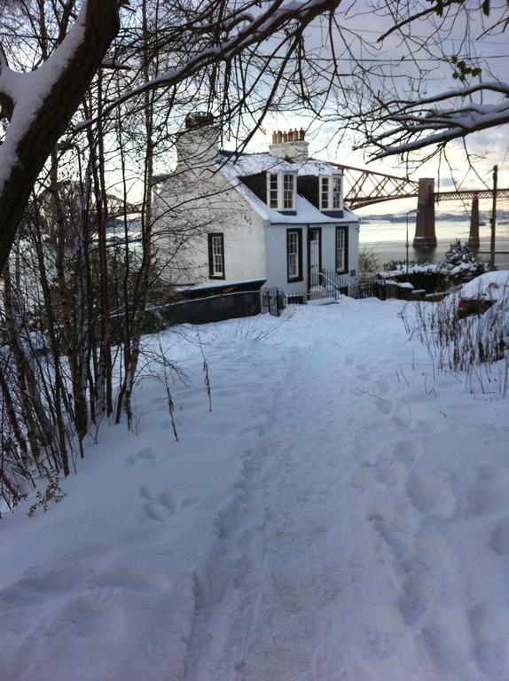 Forth Reflections Self Catering South Queensferry Екстериор снимка